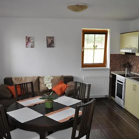 Apartmany Lipno - Фримбурк Экстерьер фото