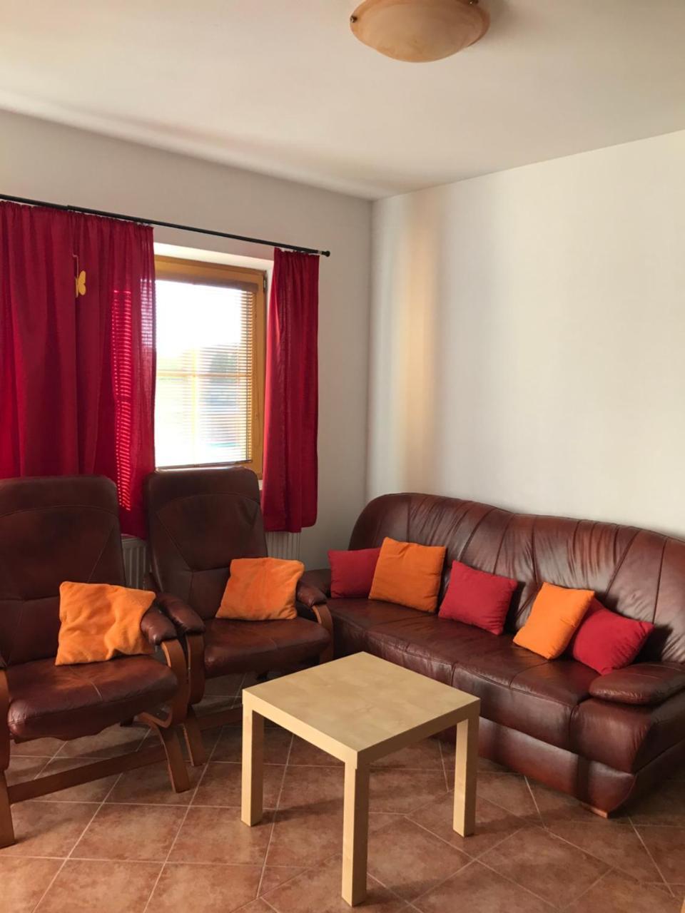 Apartmany Lipno - Frymburk Apartment *